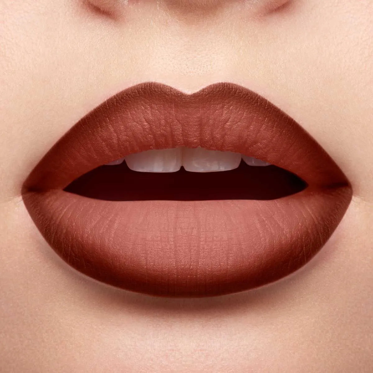 Labial Duo Amplifiant Lbel - Efecto Volumen y Definición