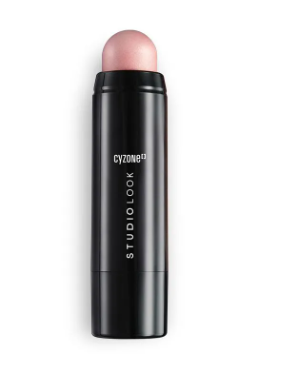 Iluminador On The Glow Studio Look