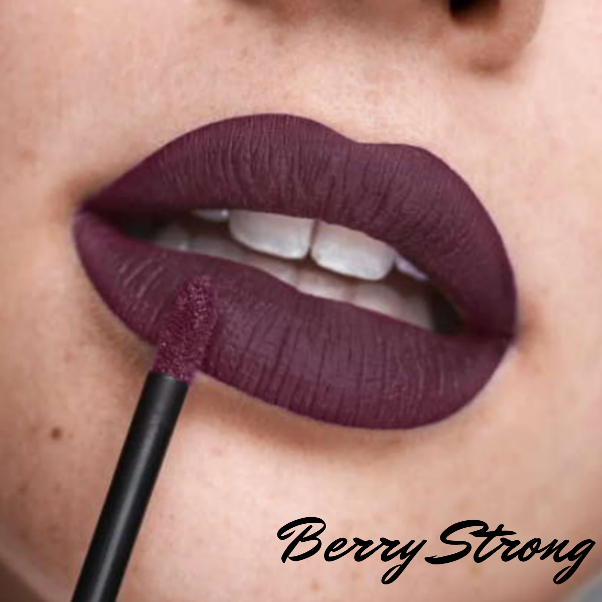 Labial mate Studio Look🤩- Envío SIN COSTO a partir de $30