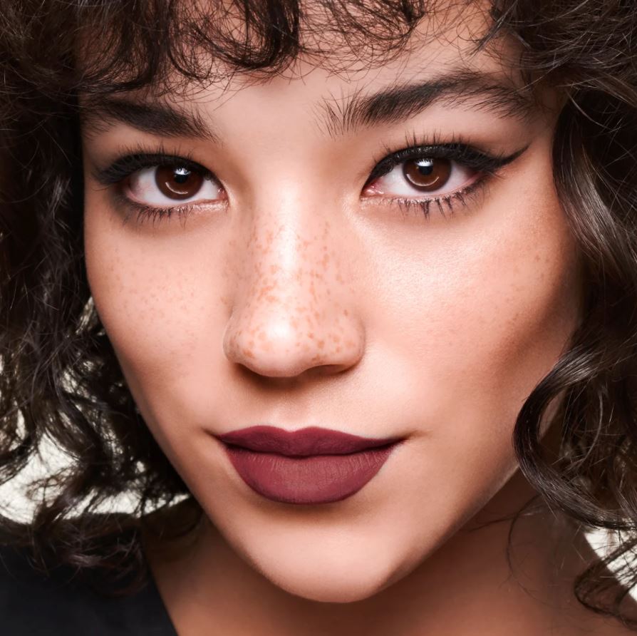 Labial Mate de Intensidad graduable