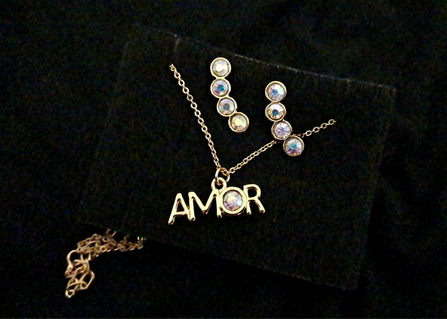 Aura de Amor Set Collar + Aretes